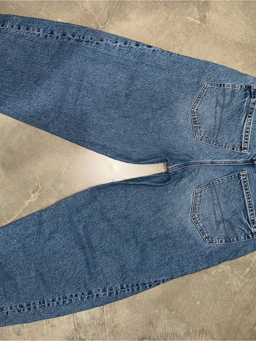 American Eagle Outfitters barrel Jeans - Picture 3 of 5